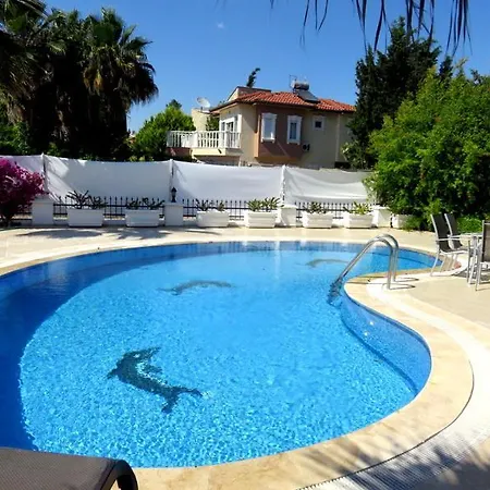 Sadev Turizm Family Vilă